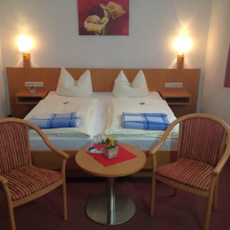 בית הארחה Schraegers